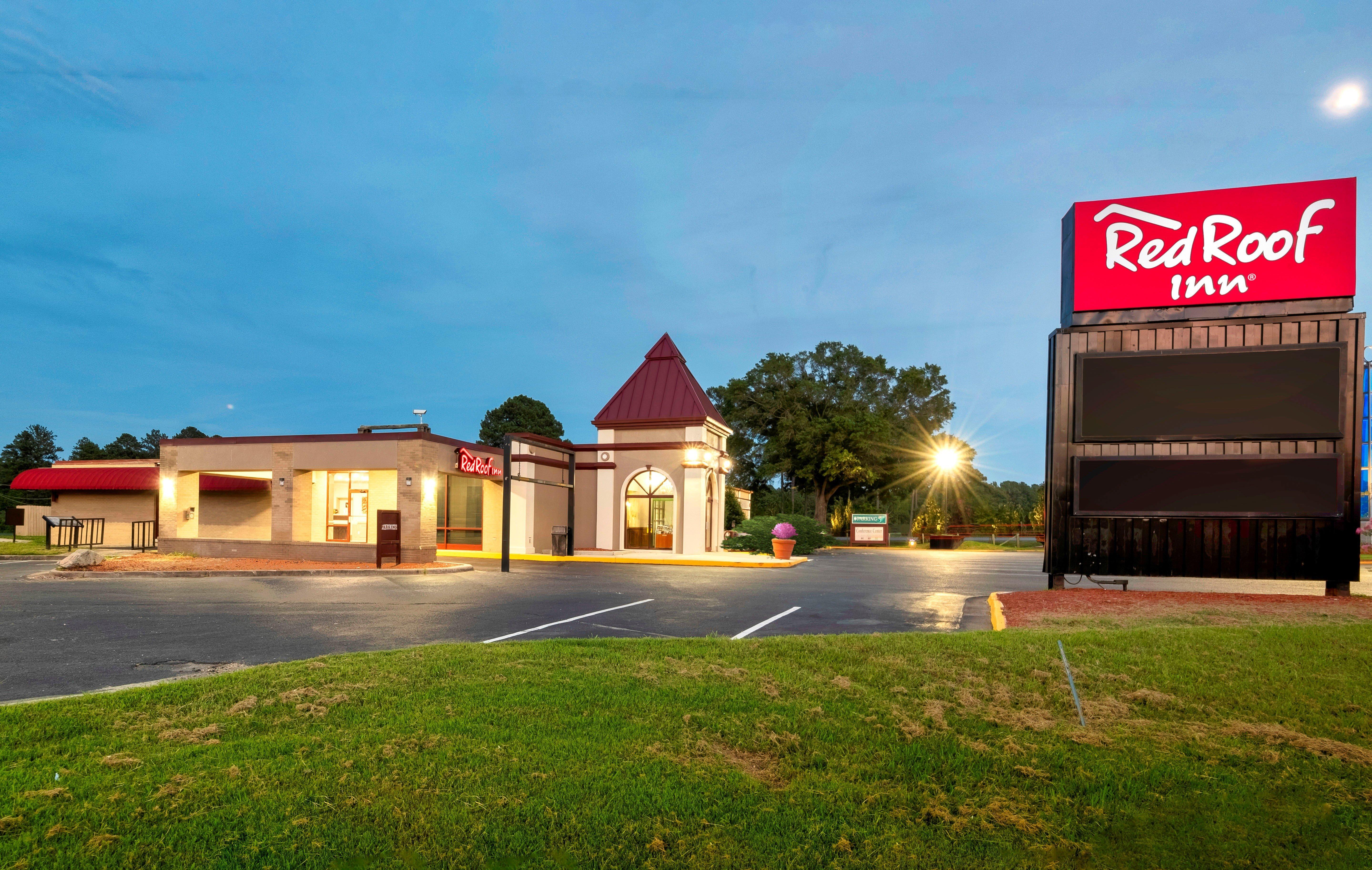 Red Roof Inn Petersburg - Fort Lee Buitenkant foto